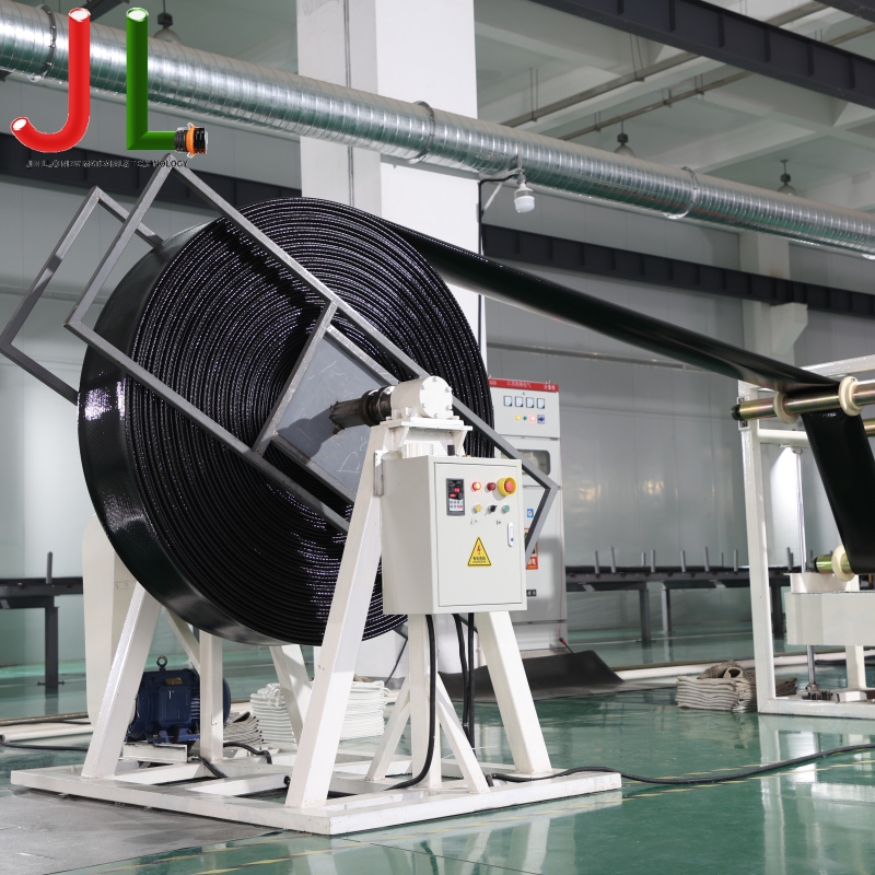 Ống thoát nước gia cố bằng sợi TPU ba lớp: Lớp lót bên trong, Vỏ ngoài & Vải có độ bền cao